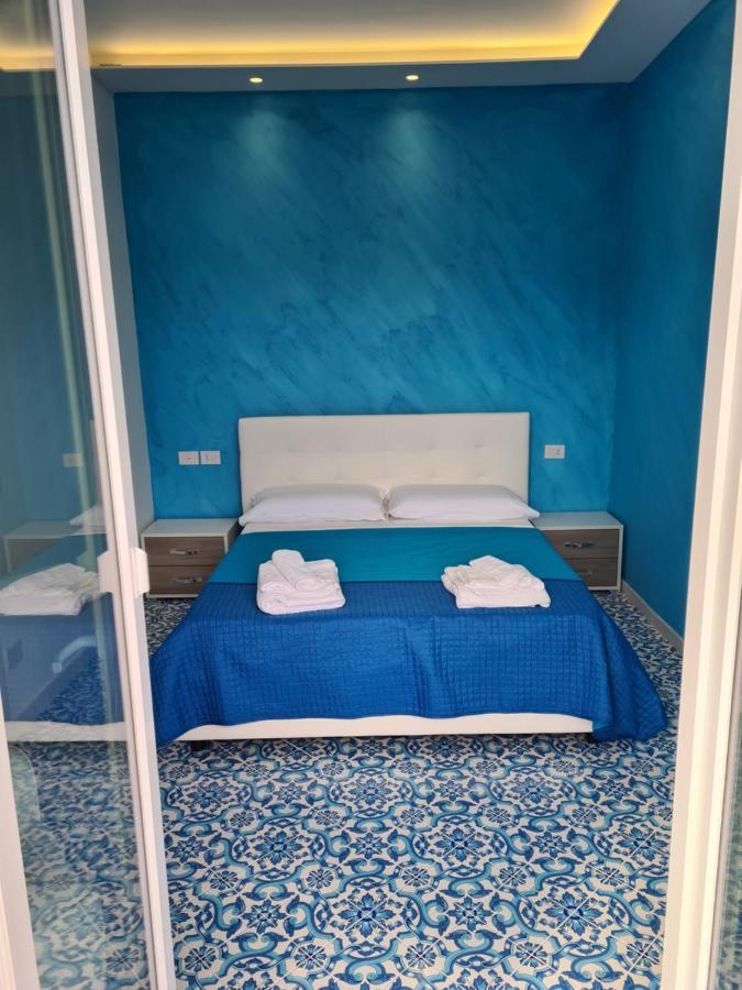 Esposito Guest House Procida Extérieur photo